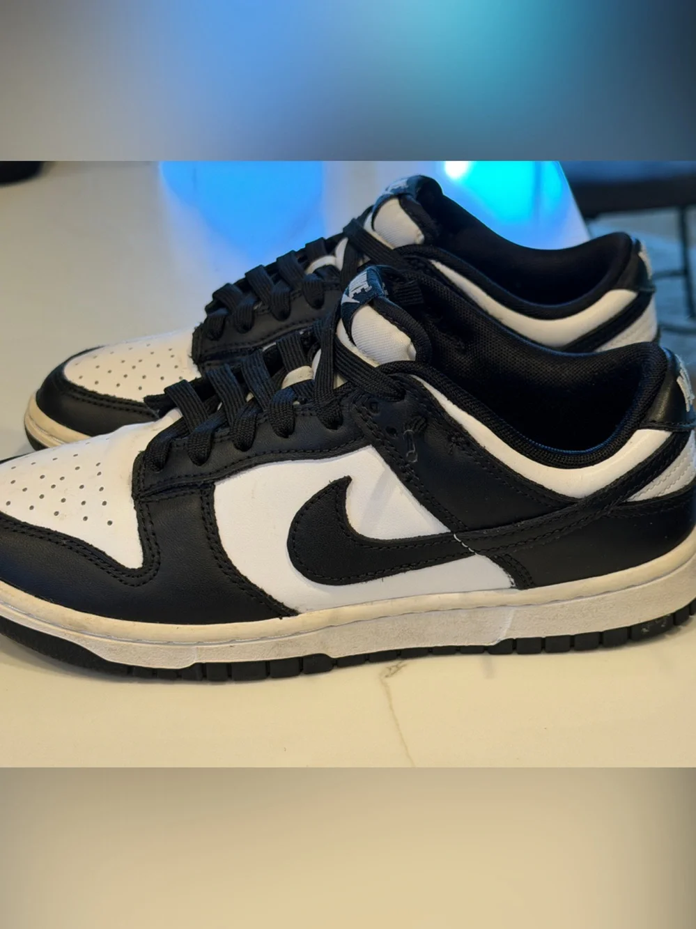 Nike Men’s Black and White Low-Top Sneakers — Classic Contrast